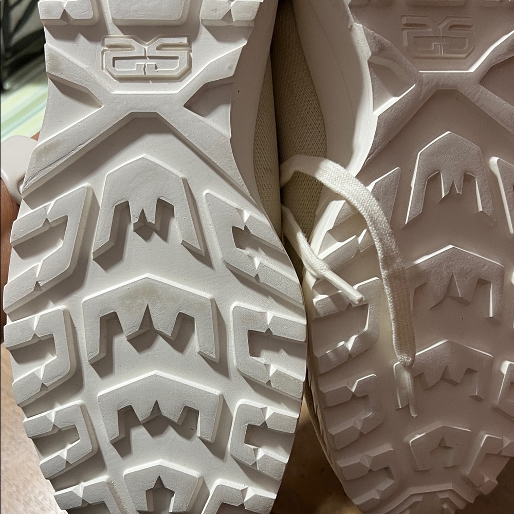 NWOT Sam Eldeman Cream and Brown Sneakers - Picture 5 of 7
